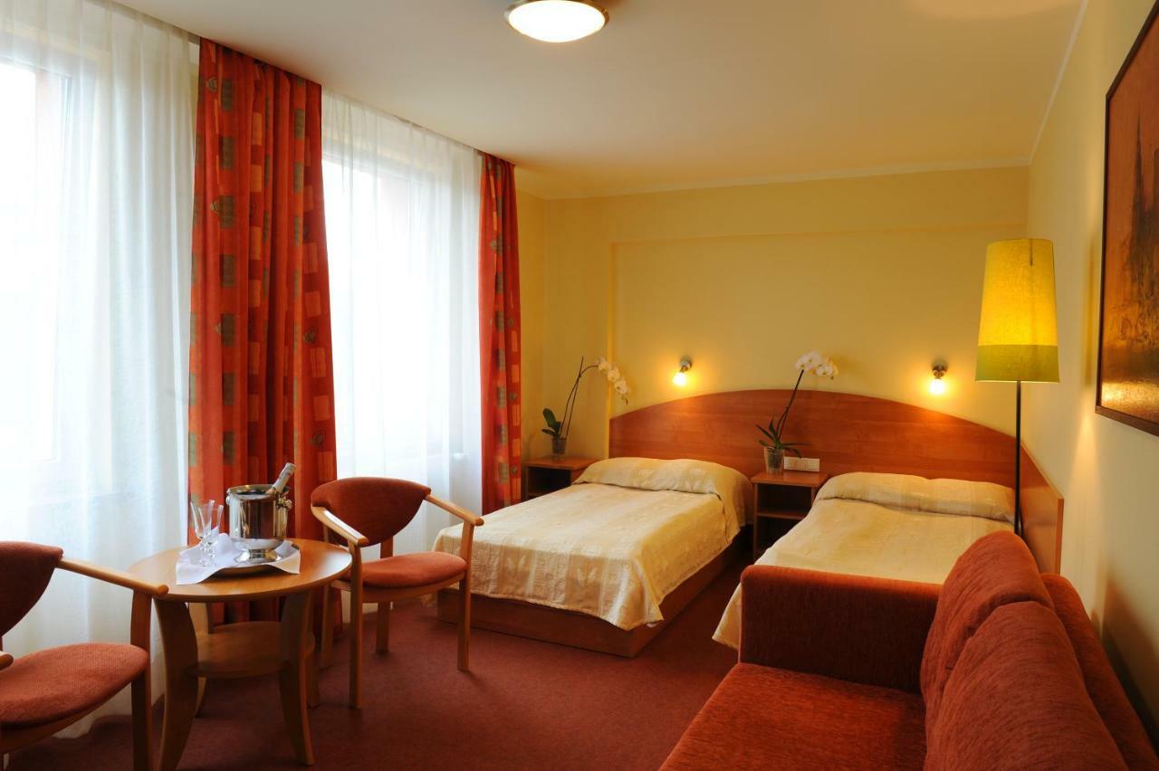 Hotel Gorzow Gorzow Wielkopolski Room photo